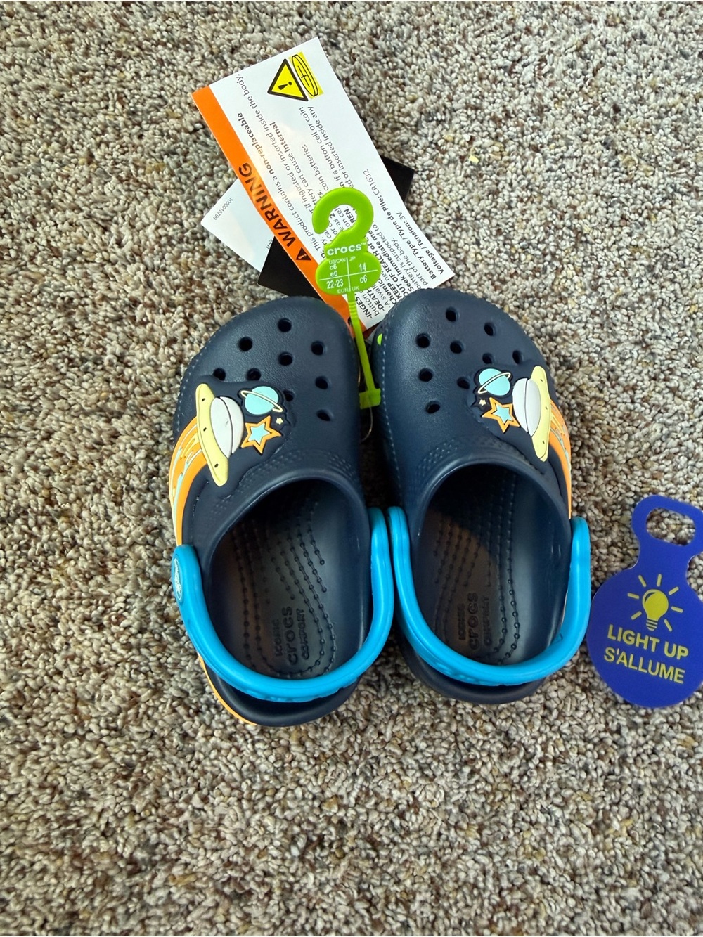 NWT CROCS Toddler Navy Classic UFO Glow In The Dark / Light Up Shoes - Size 6